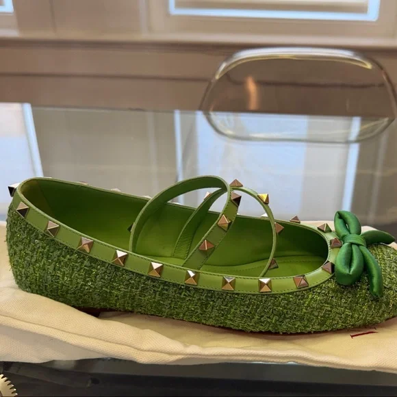 VALENTINO GARAVANI
Rockstud tweed lamé ballet flats - Picture 5 of 9